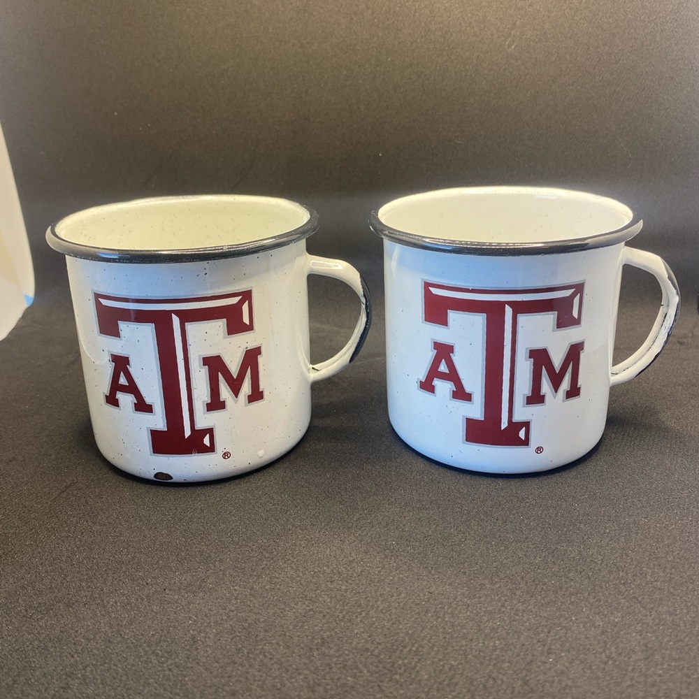 Pair of Texas A&M tin mugs